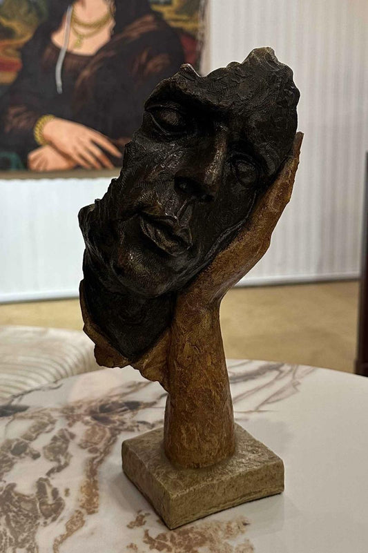 Modern Abstract Face Sculpture – Artistic Resin Bust Statue for Home & Office Decor